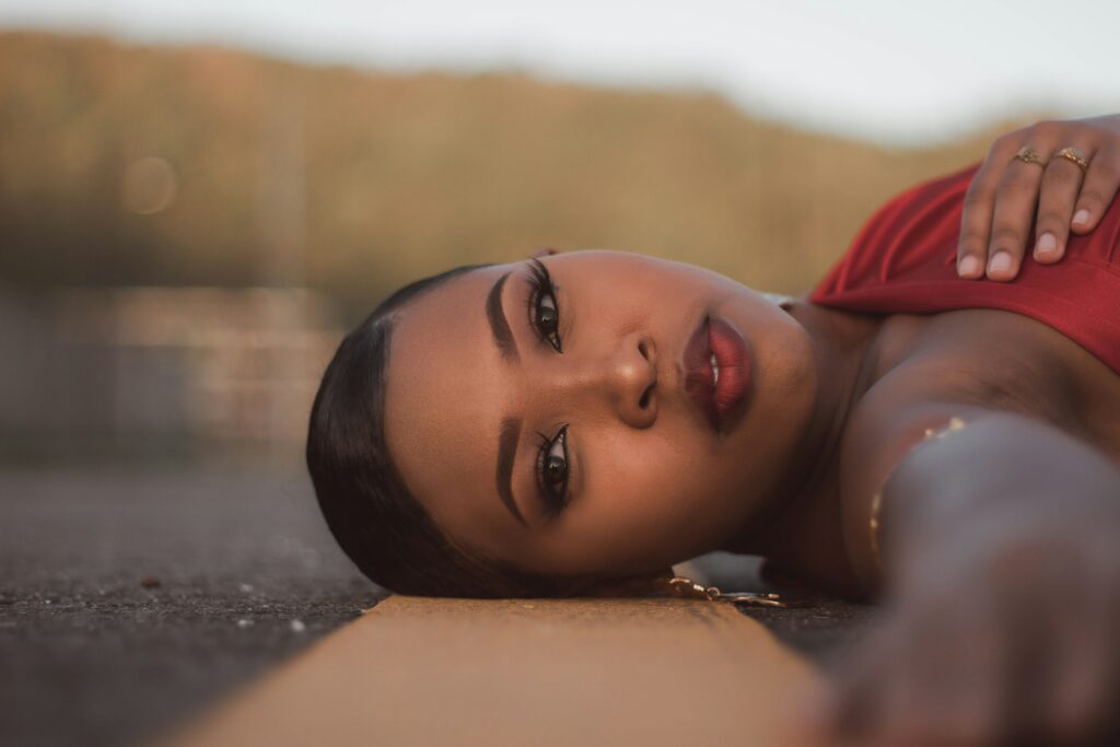 Clean Beauty Portrait – Natural Cosmetics Without Harsh Chemicals Close-up of woman with smooth skin and natural makeup, symbolizing clean beauty and natural cosmetics without harsh chemicals